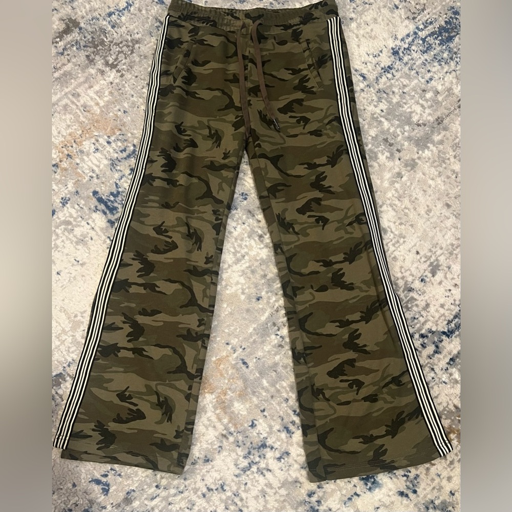 Miss Me Camo pants with Stripes
